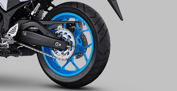 TUBELESS WIDE TIRE